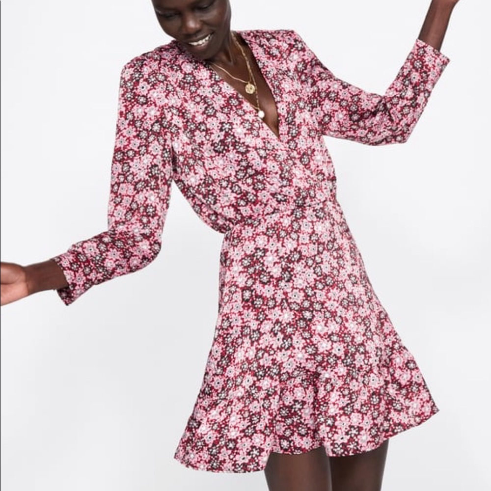 Zara floral print dress - size large. Summer dress. Sun Dress.